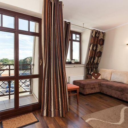 Apartamenty Pod Orlami By Noclegi Renters Świnoujście Extérieur photo